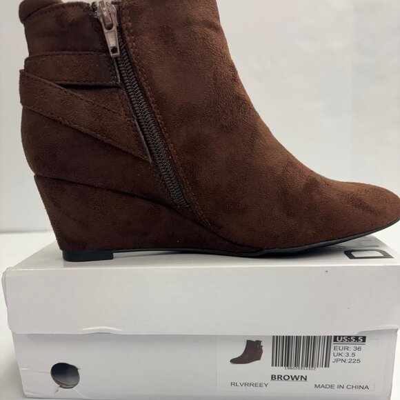 NO Brand Shoes - Brown Suede‑Style Wedge Ankle Boots – NEW